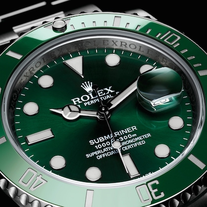 Rolex Submariner Hulk Green Dial 116610LV-0002