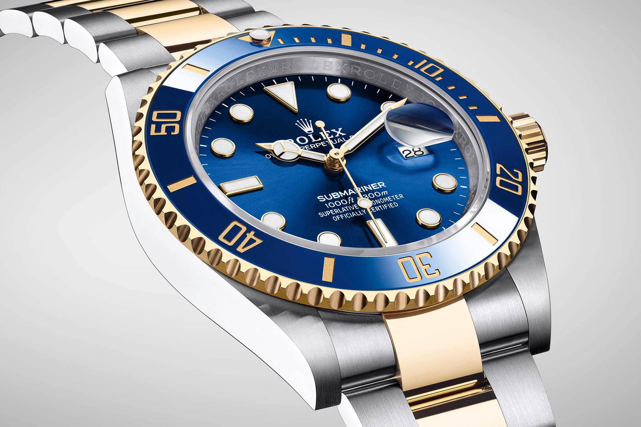 Rolex Lady-Datejust 69174 Blue Diamond Dial 18K Gold Fluted Bezel 26mm watch-1990's
