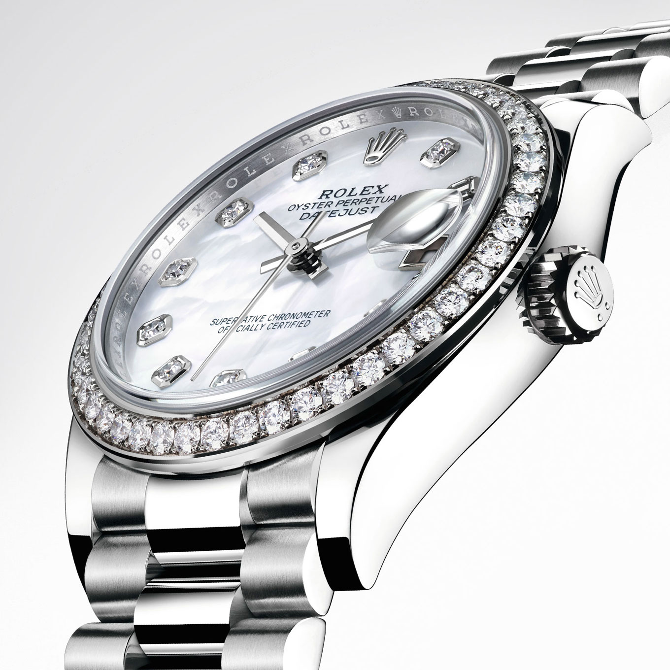 Rolex Ladies Rolex 26mm Datejust Vintage Diamond Bezel Two Tone White MOP Mother Of Pearl Dial with Diamond Accent