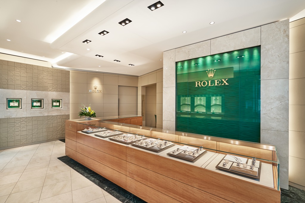 Rolex Orchard Road 2024 favors